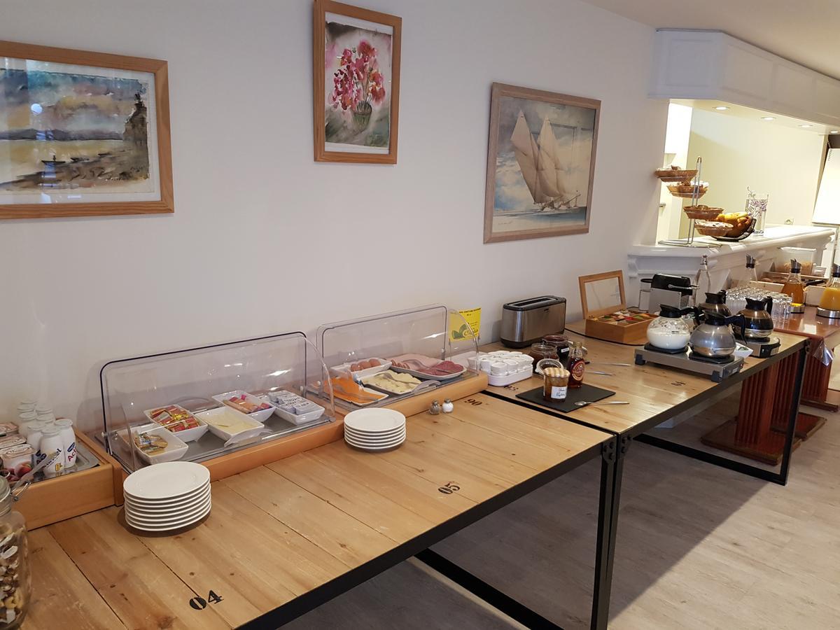 Hotel Le Galoubet Villeneuve-Loubet Dış mekan fotoğraf