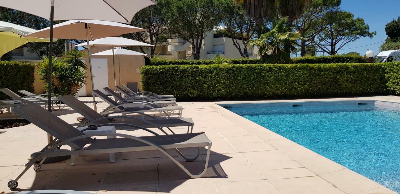 Hotel Le Galoubet Villeneuve-Loubet Dış mekan fotoğraf