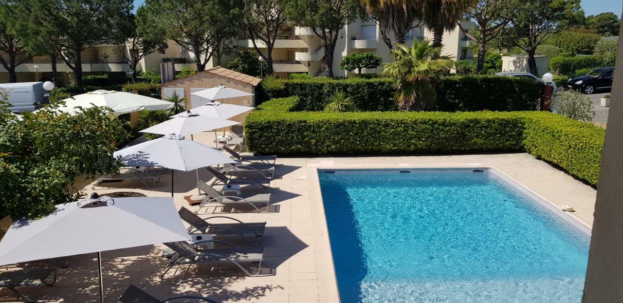 Hotel Le Galoubet Villeneuve-Loubet Dış mekan fotoğraf