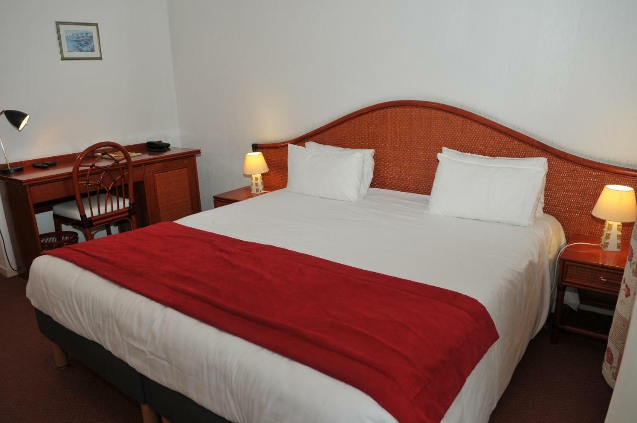 Hotel Le Galoubet Villeneuve-Loubet Dış mekan fotoğraf