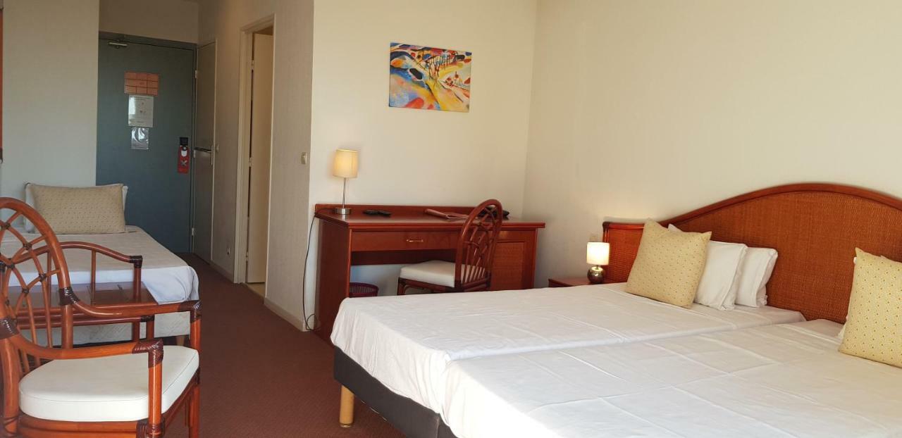 Hotel Le Galoubet Villeneuve-Loubet Dış mekan fotoğraf